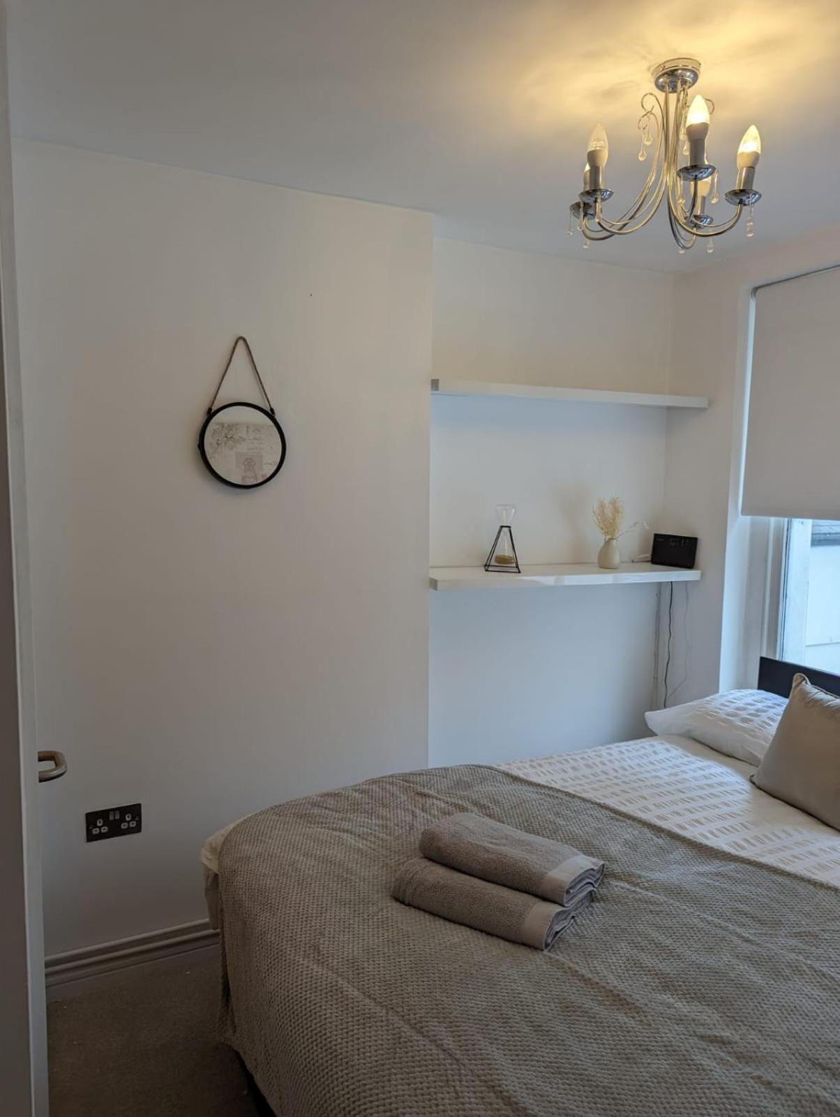 2-Bed Apartment Heart Of קארדיף מראה חיצוני תמונה
