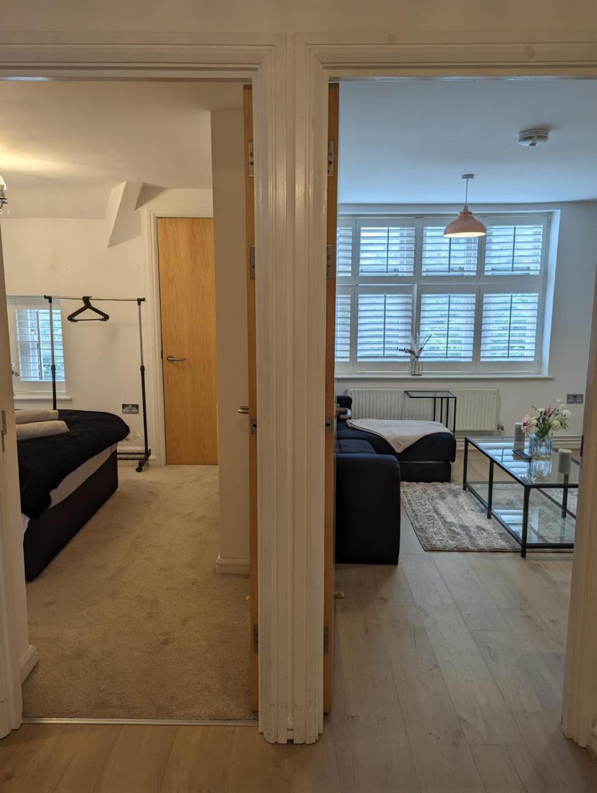 2-Bed Apartment Heart Of קארדיף מראה חיצוני תמונה