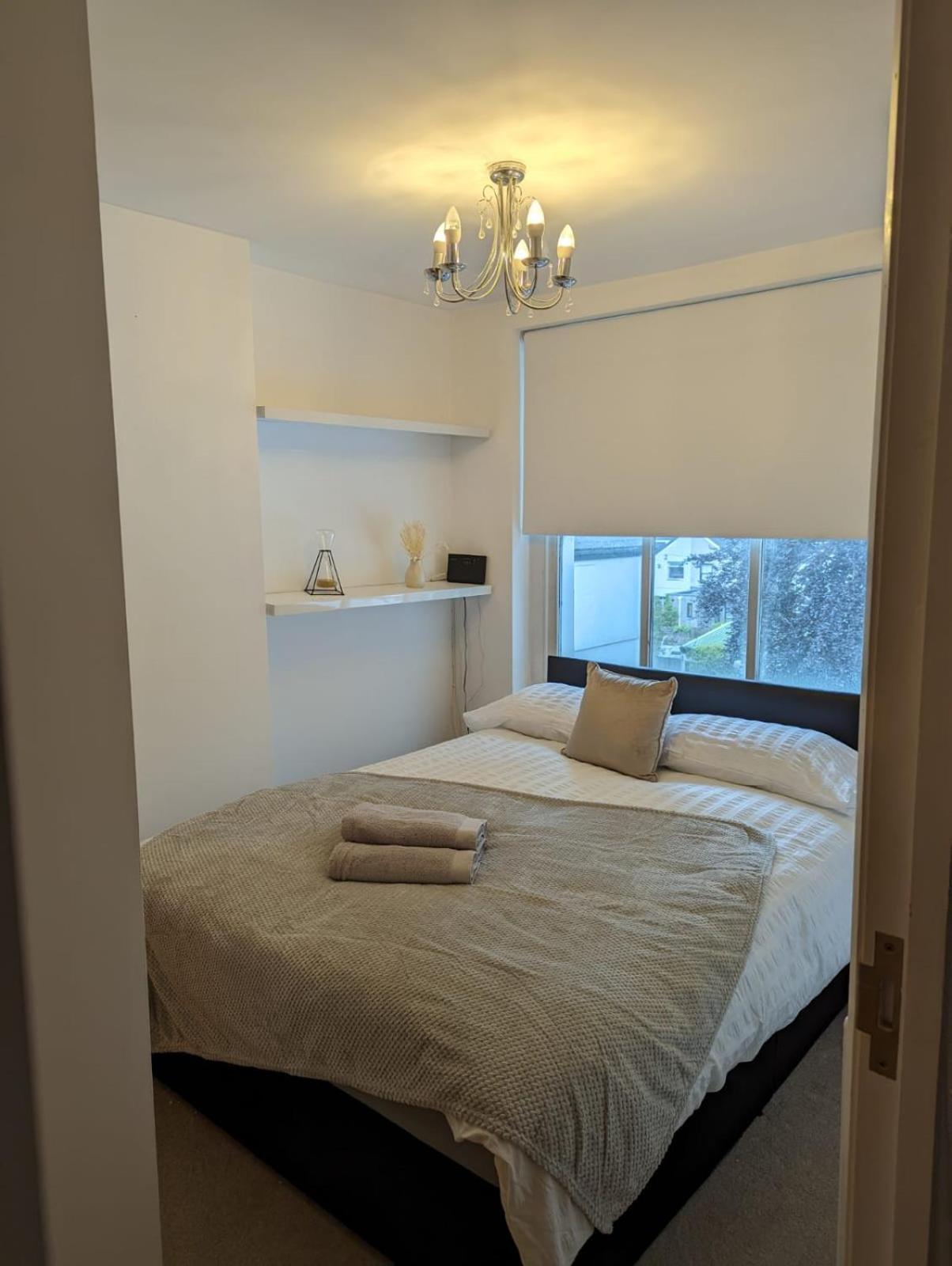 2-Bed Apartment Heart Of קארדיף מראה חיצוני תמונה